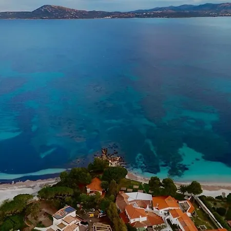 Tina's Tiny House - 10 Meters From The